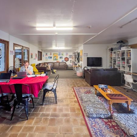 Somewhere To Stay Backpackers Бризбейн Екстериор снимка