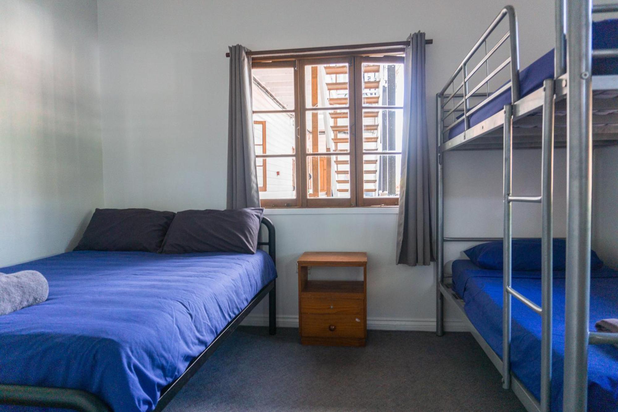 Somewhere To Stay Backpackers Бризбейн Екстериор снимка