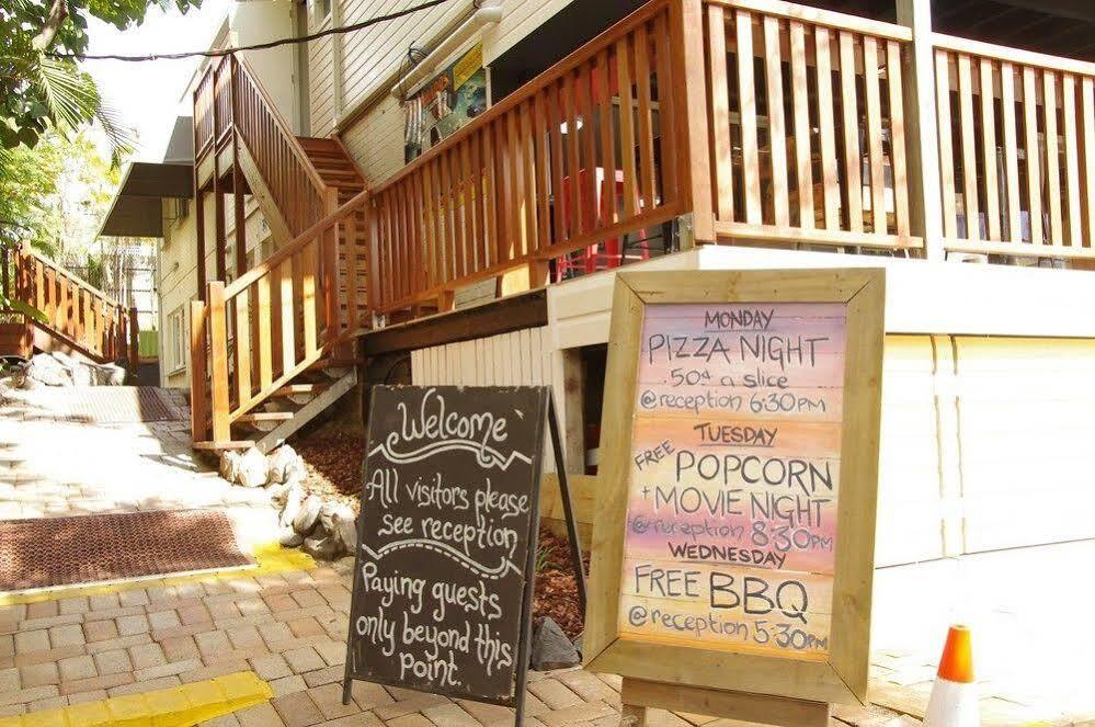 Somewhere To Stay Backpackers Бризбейн Екстериор снимка